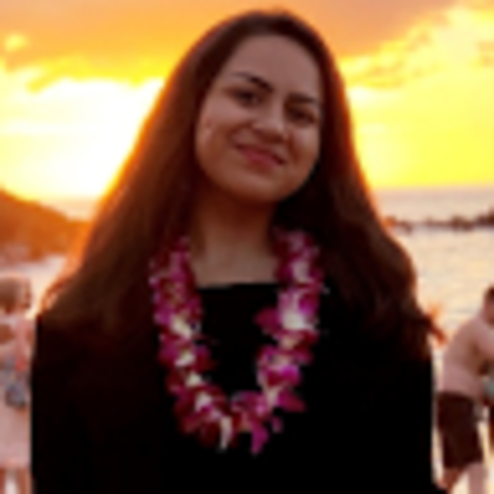 Meet your Posher, Ayeza